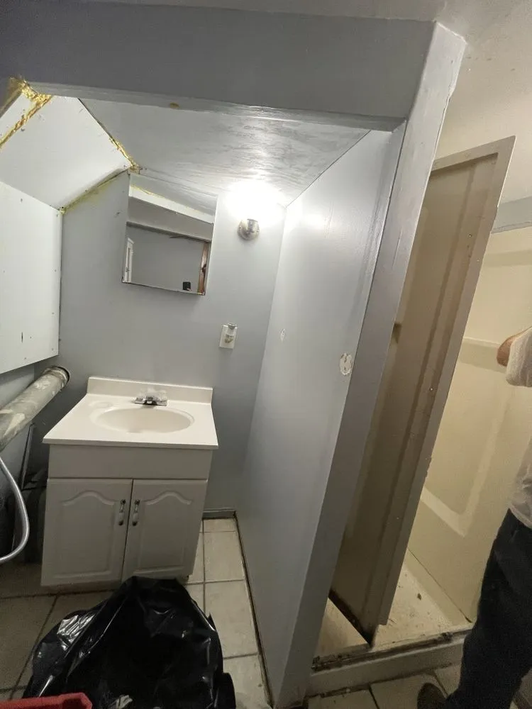 Slide of Turcios Construction