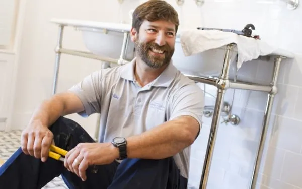 Turner Plumbing Logo