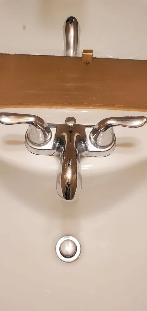 Slide of Tutu Home Improvement