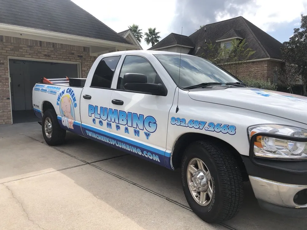 Slide of Twin Cheeks Plumbing