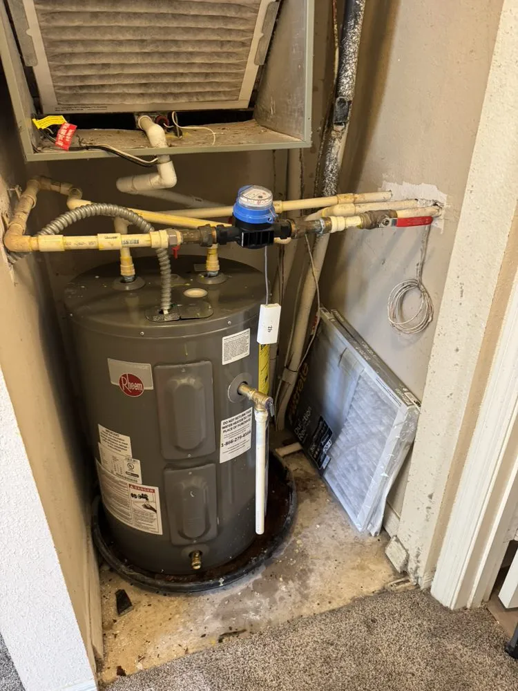 Slide of Twin Eagles Plumbing And Water Cleanup