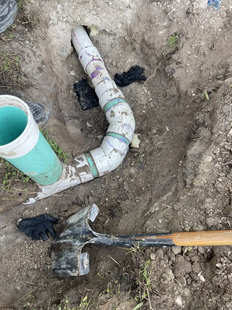 Slide of Twin Eagles Plumbing And Water Cleanup