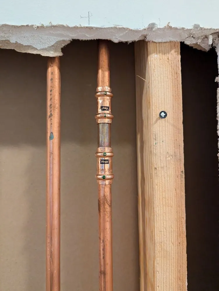 Slide of Twin Handyman & Plumbing