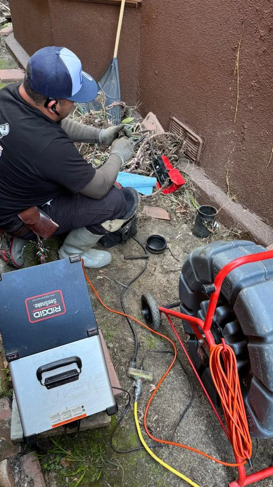 Slide of Twin Pros Plumbing And Rooter