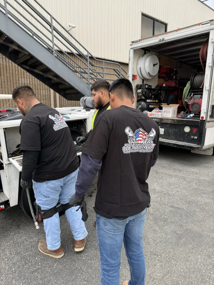 Slide of Twin Pros Plumbing And Rooter