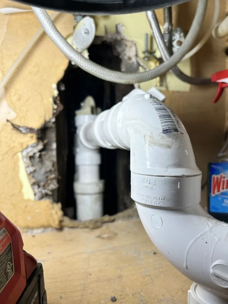 Slide of Ty’s Plumbing and Heating