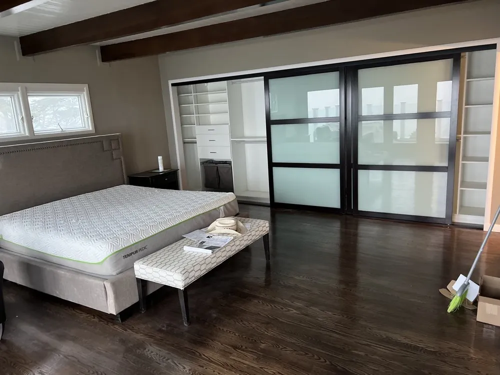 Slide of UK Handyman