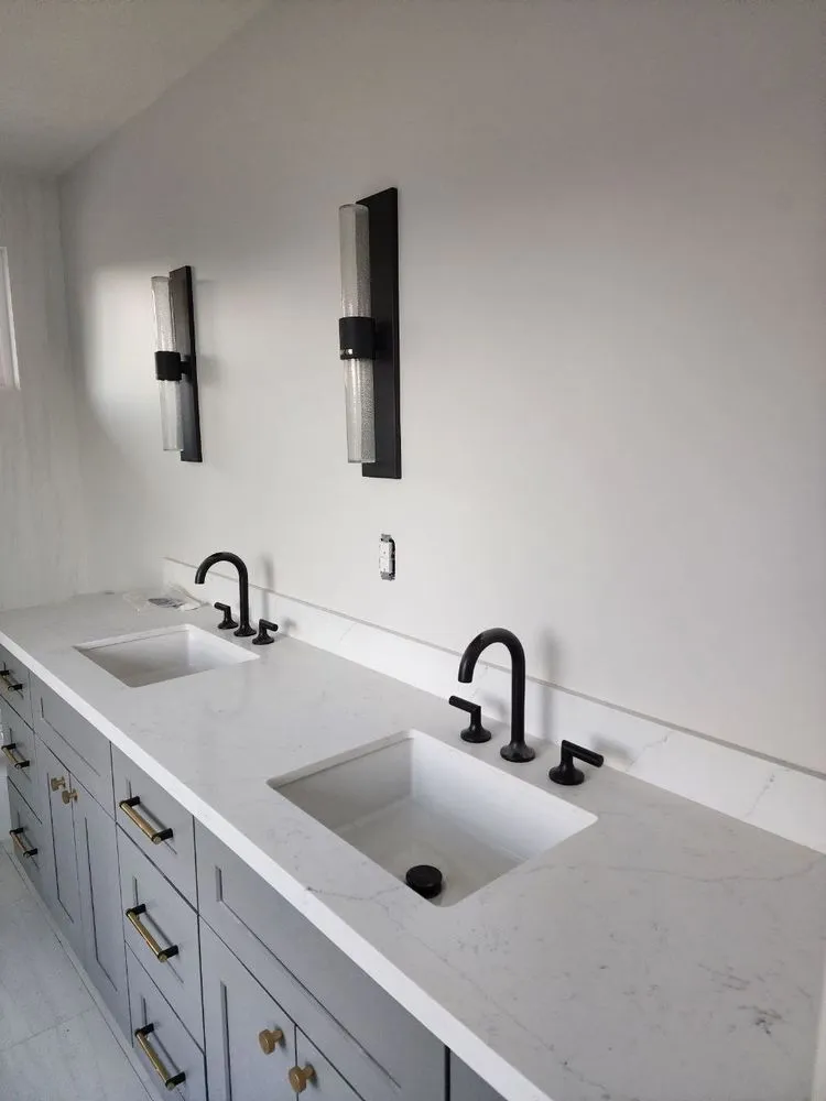 Slide of Ukrainian Handyman Service