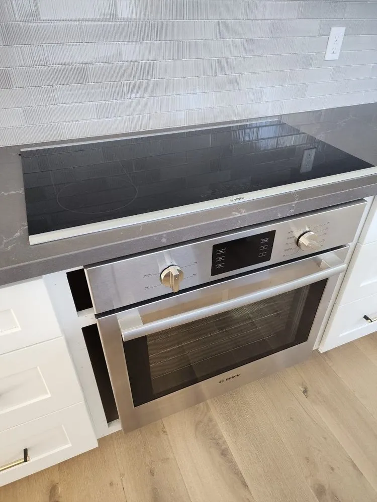 Slide of Ukrainian Handyman Service