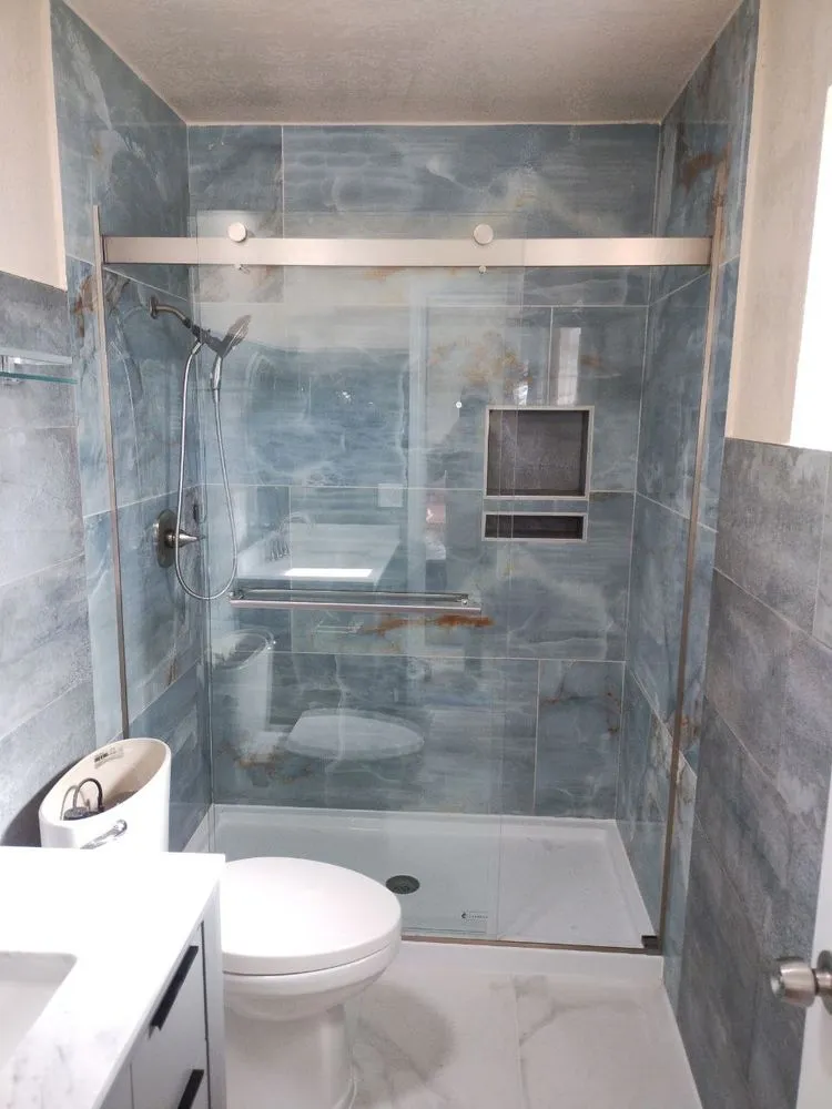 Slide of Ukrainian Handyman Service