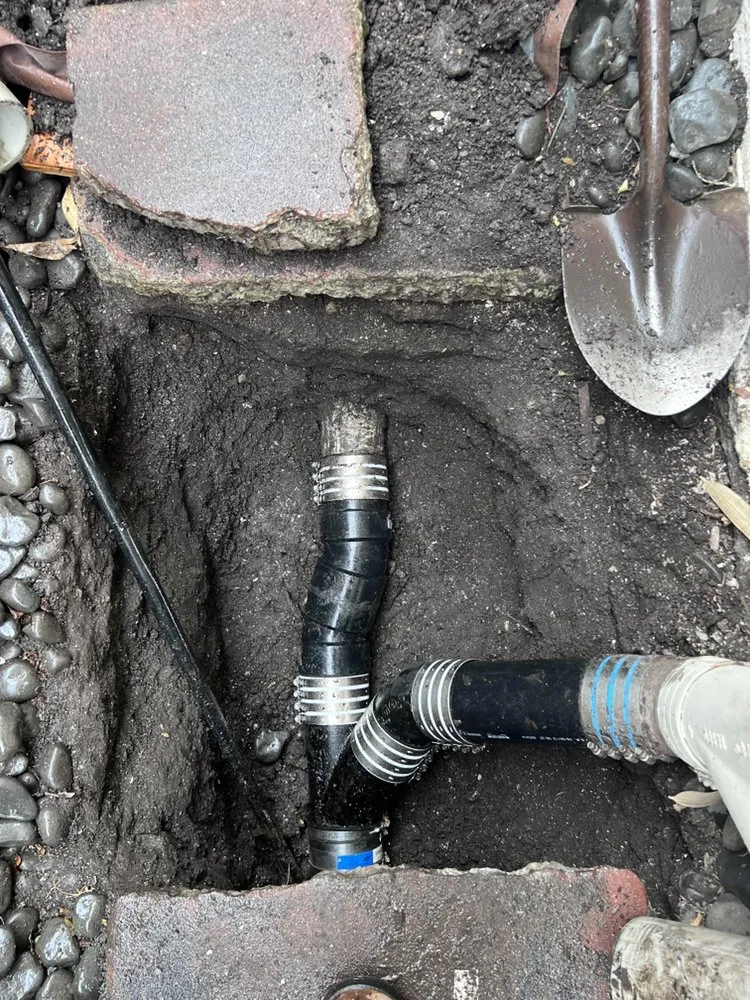 Slide of Uleakifix Plumbing