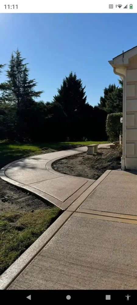 Slide of Ulloa Family Paving & Concrete