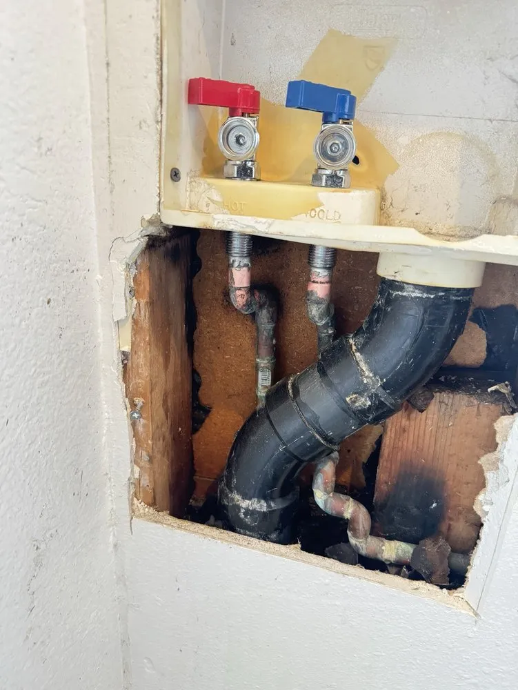 Slide of Ultimate Thrones Plumbing