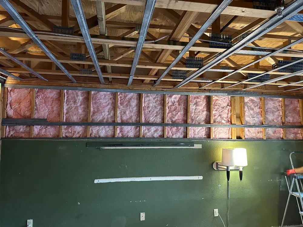 Slide of Umars Golden Hands Handyman