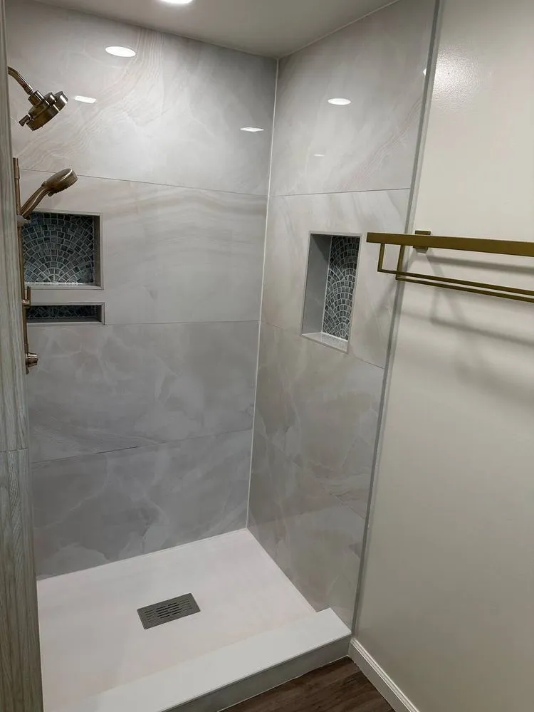 Slide of Umars Golden Hands Handyman