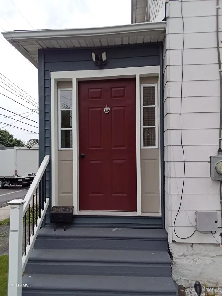 Slide of Unchained Construction & Remodeling Company