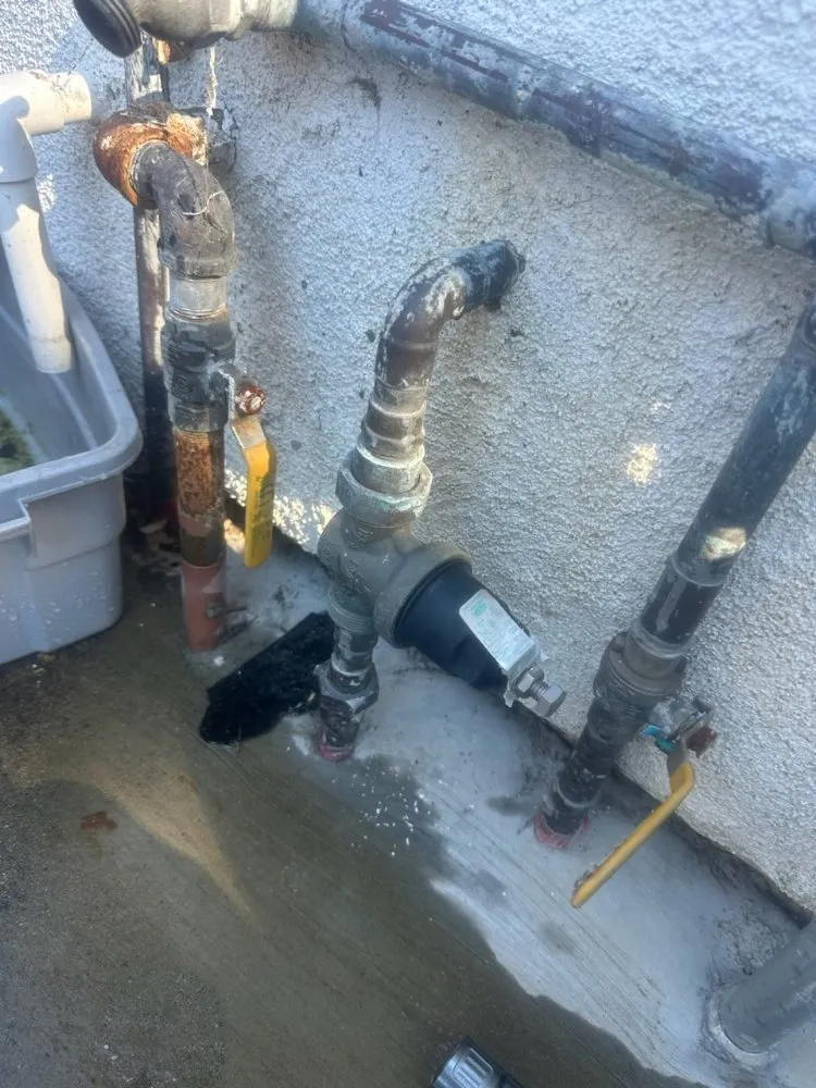 Slide of Unclogged Rooter And Plumbing Services