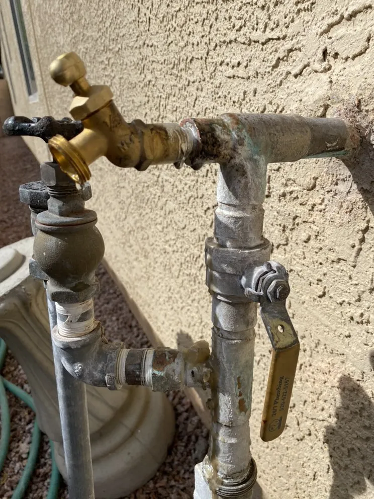 Slide of Uni Plumbing Repairs