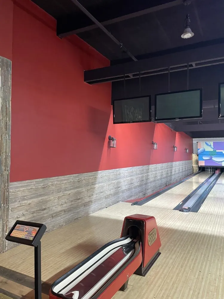 Affordable water heater service experts serving Walled Lake, MI - Unico Remodeling