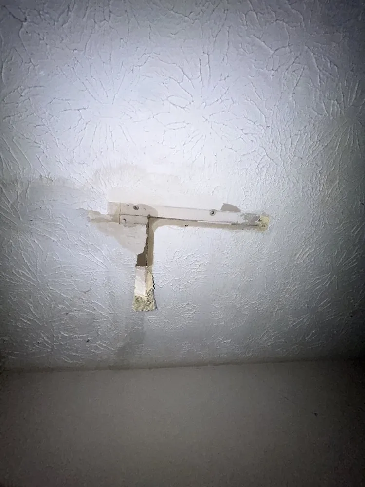 Slide of Uniquely Fixed