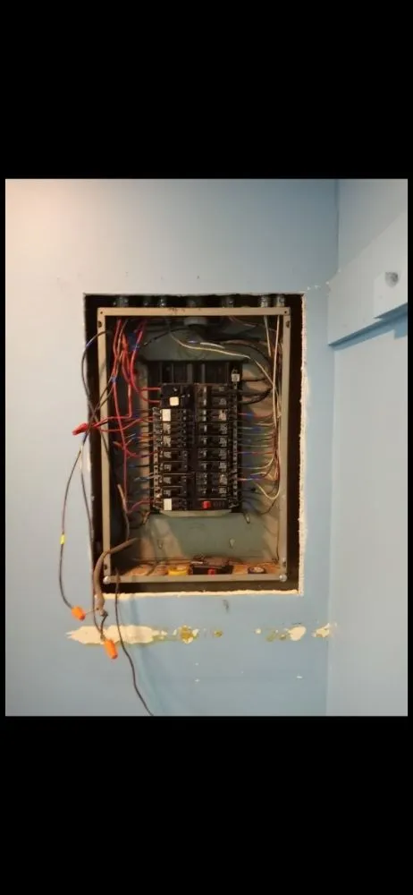 Slide of United Electrical Service