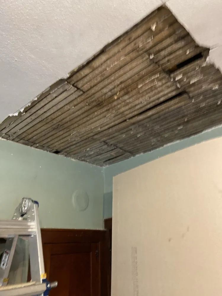 Slide of United Key Property Management