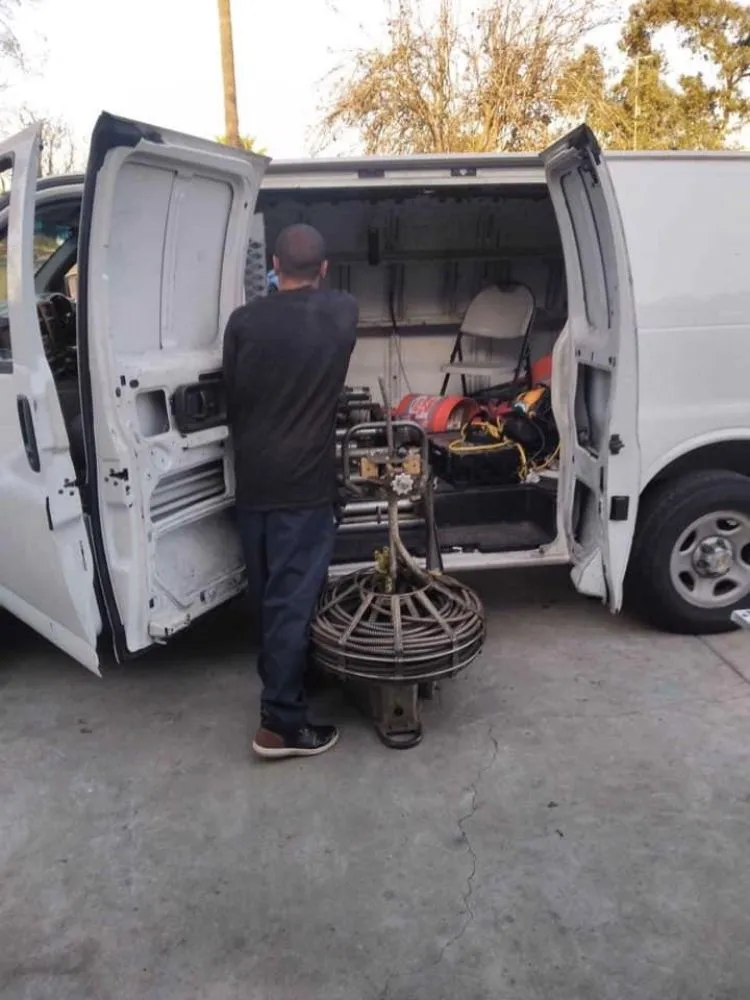 Slide of United Plumbing & Rooter