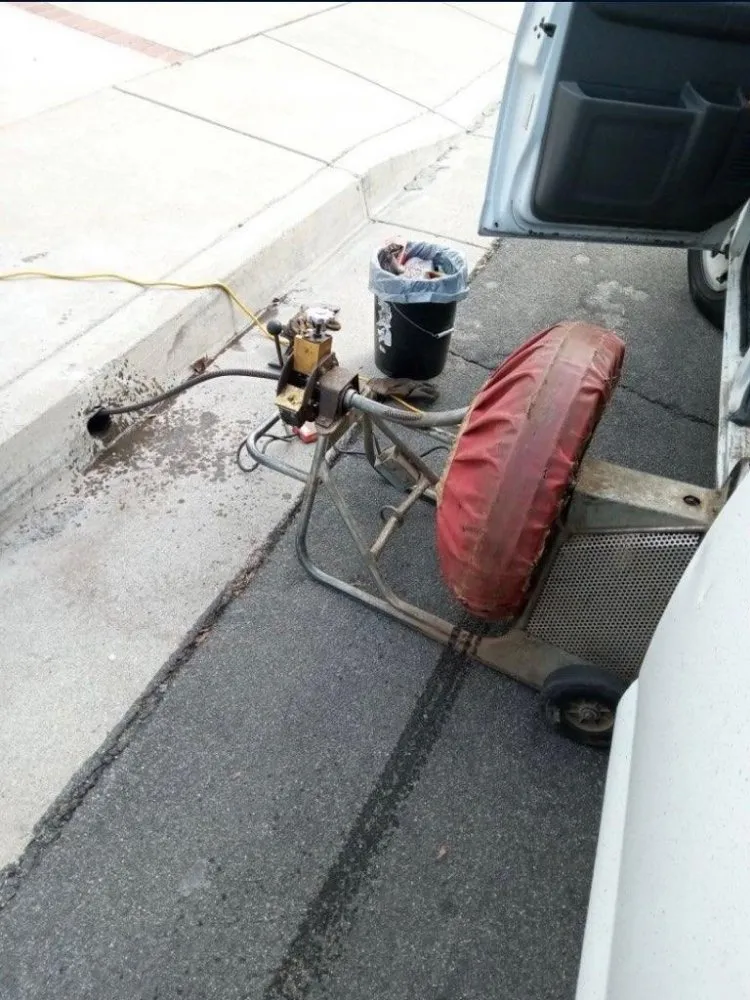 Slide of United Plumbing & Rooter