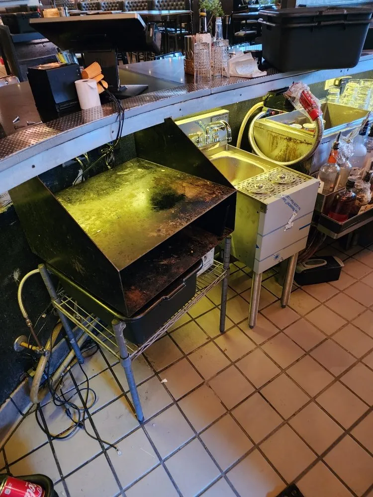 Slide of United Plumbing and Gas Services