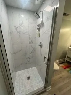 United Remodeling Services Logo