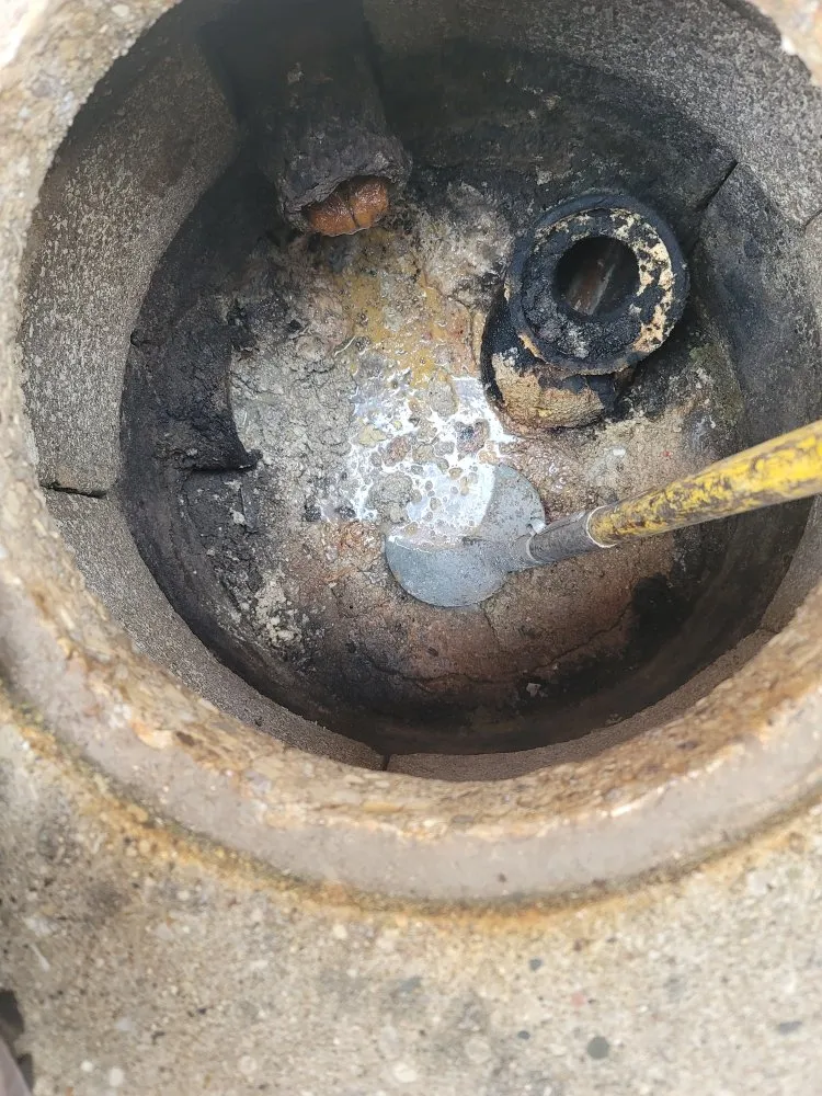 Slide of United Sewer & Drains