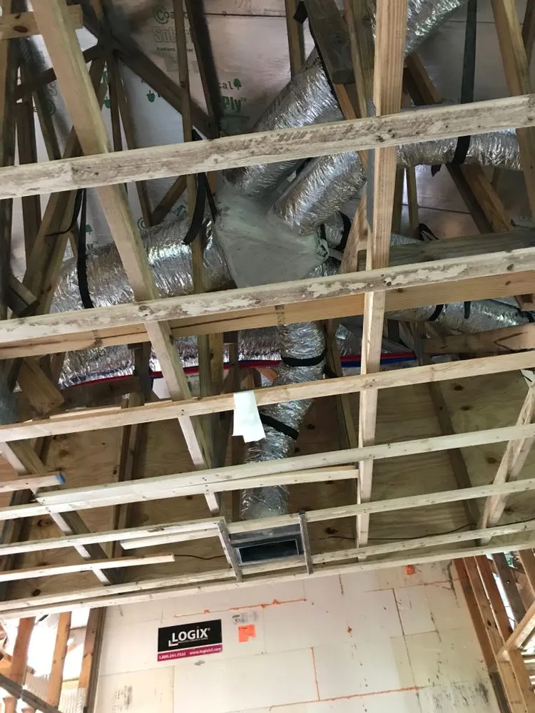 Slide of Universal Air Conditioning & Plumbing