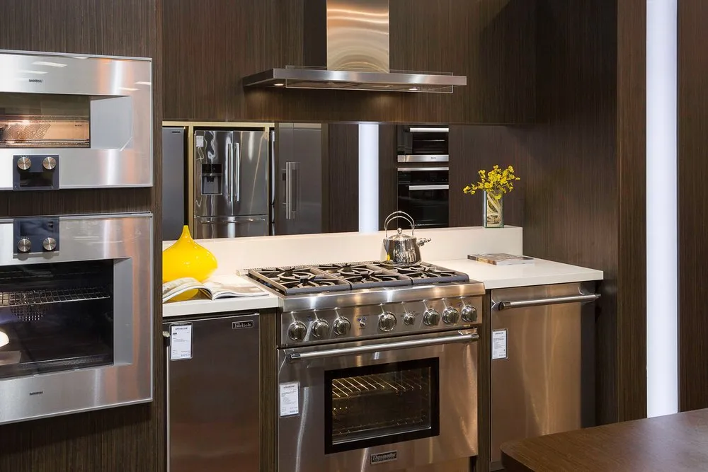 Trusted water heater service service in Calabasas, CA - Universal Appliance And Kitchen Center