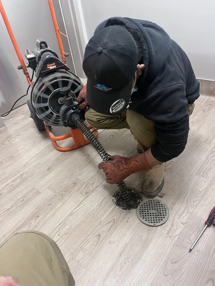 Slide of Universal Plumbing and Rooter