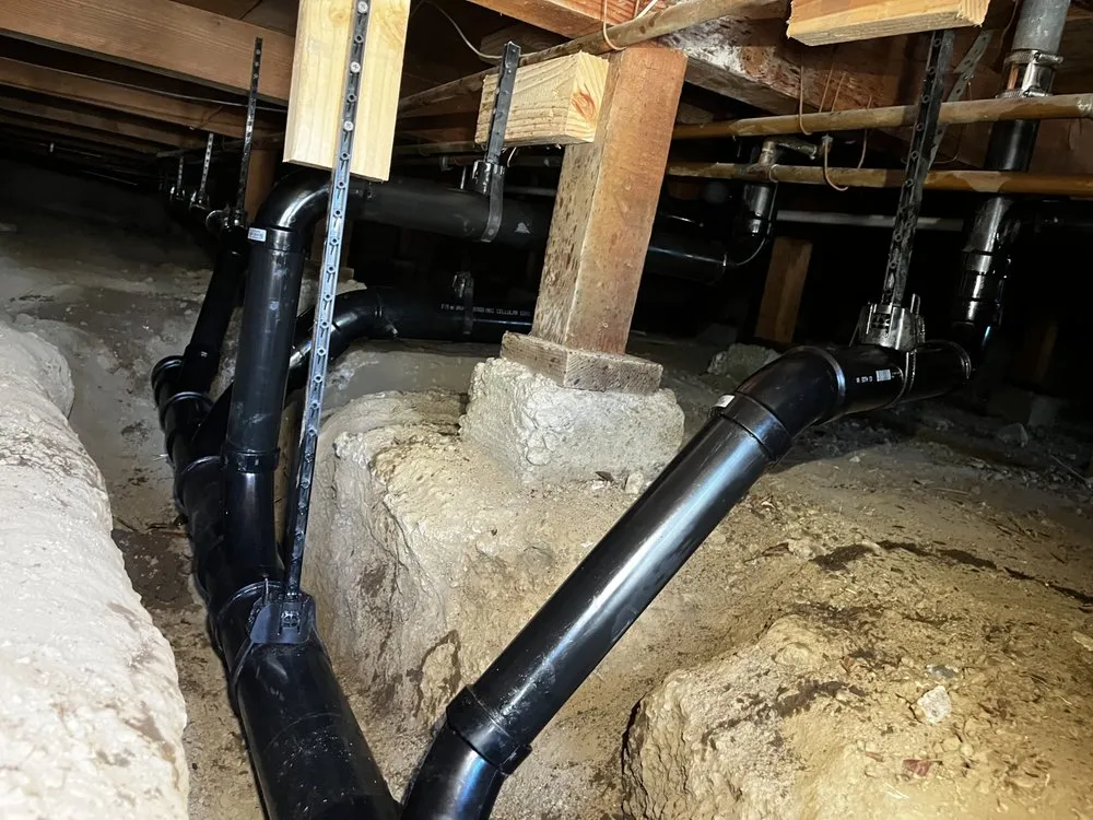 Slide of Universal Plumbing and Rooter