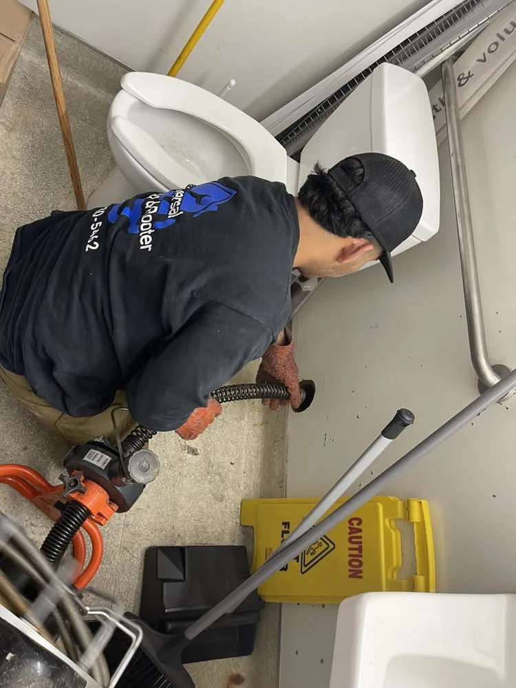 Slide of Universal Plumbing and Rooter