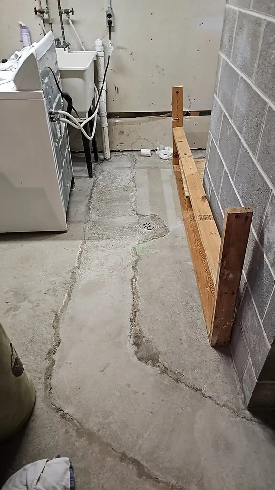 Slide of Universal Plumbing and Sewer