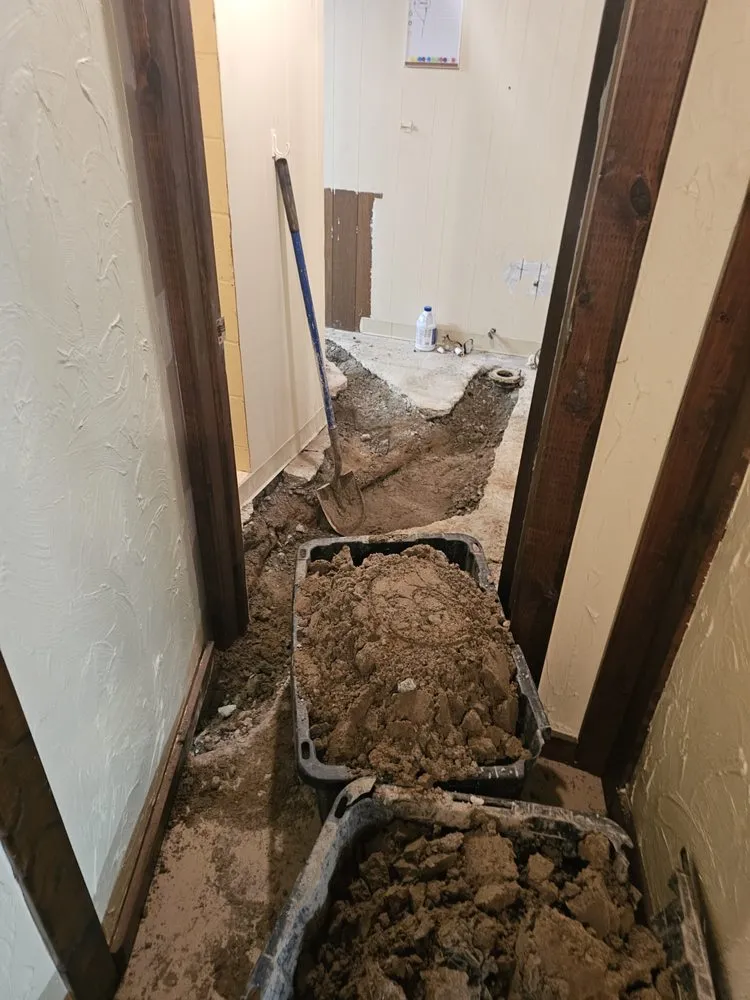 Expert emergency plumbing service in Clinton Township, MI - Universal Plumbing and Sewer