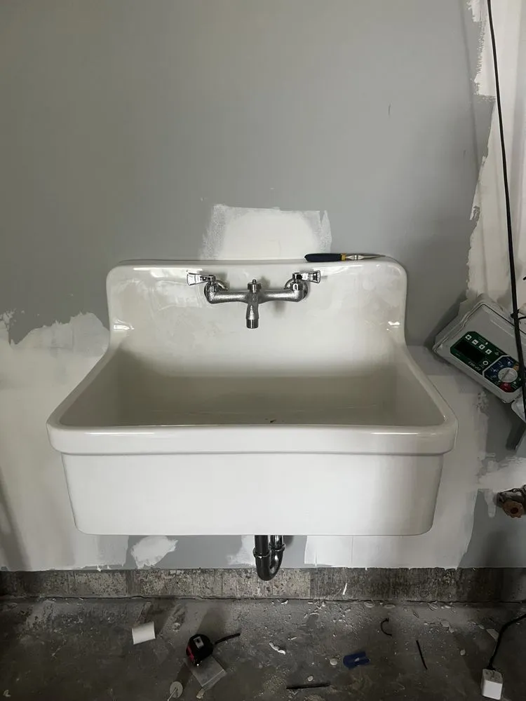 Slide of Universal Plumbing Solutions