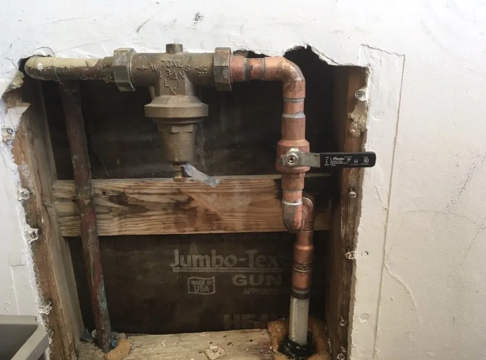 Slide of Unlimited Plumbing Co.