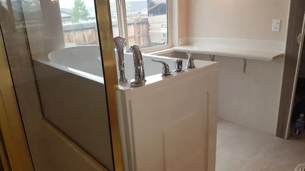 Upright Mechanical Logo