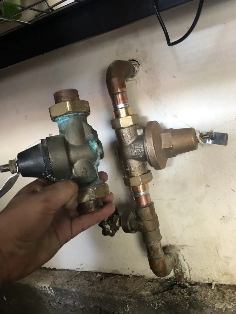 Slide of Uptown Plumbing