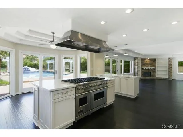 Slide of Uptown Water and Mold