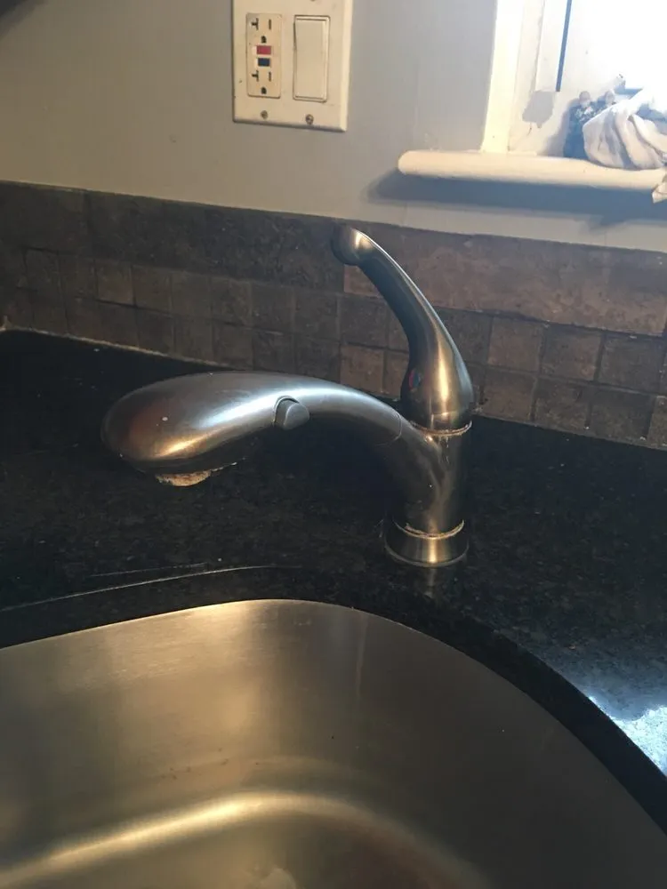 Slide of Urgent Drain & Plumbing