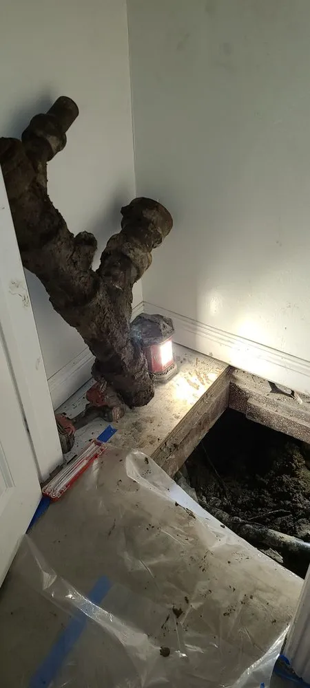 Slide of Urgent LA Plumbing