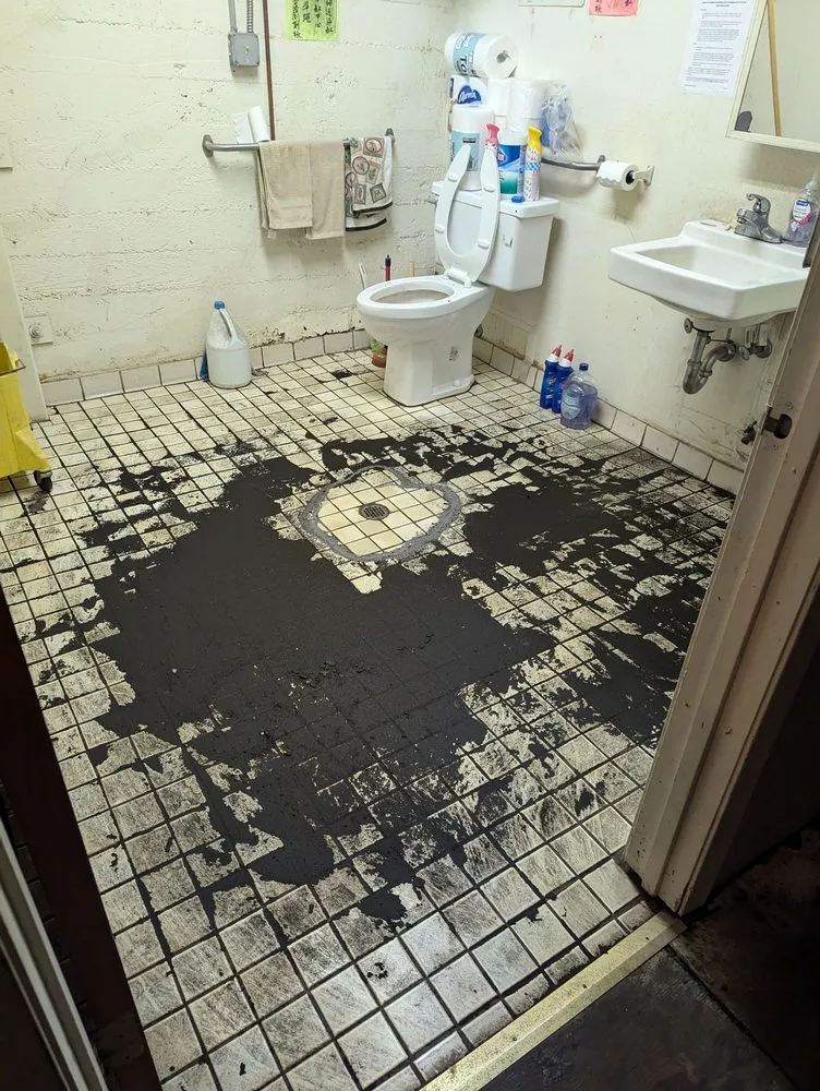 Slide of Urgent Rooter & Plumbing