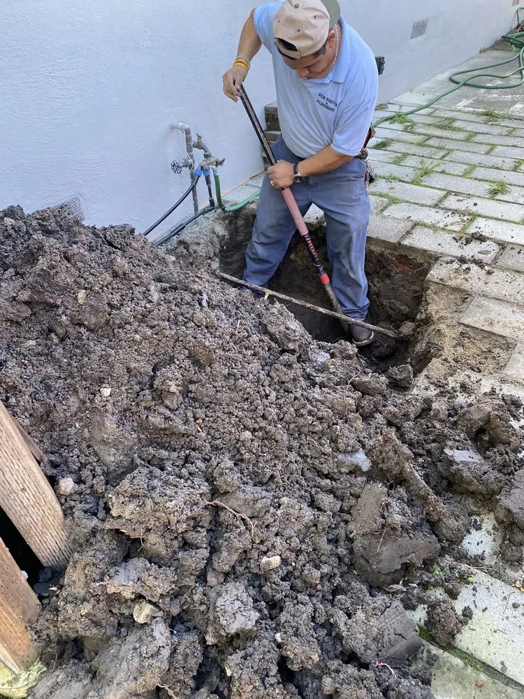 Professional emergency plumbing service in Hayward, CA - USA Rooter & Plumbing
