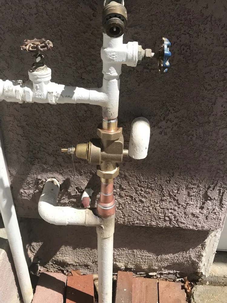 Emergency water heater service in Hayward, CA by USA Rooter & Plumbing