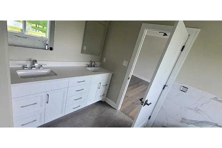 Slide of V & L Plumbing