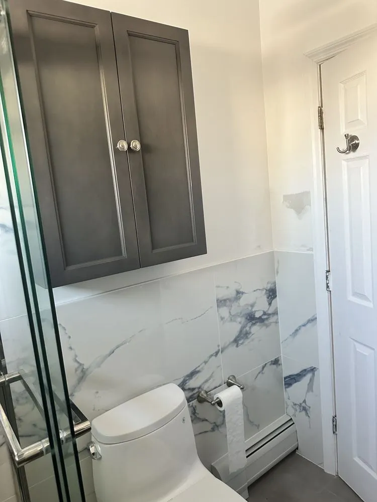 Slide of V and R Home Improvement